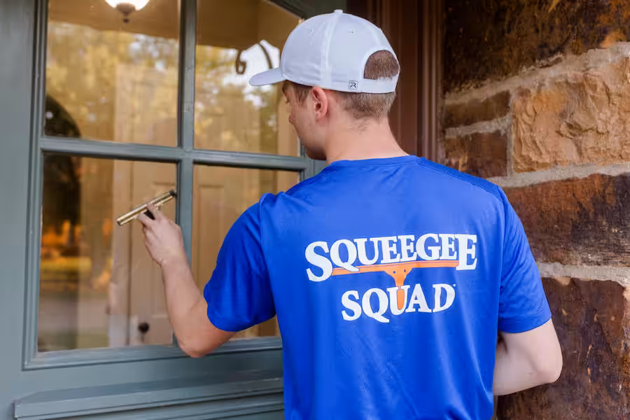 Squeegee Squad: Montgomery’s Premier Window Cleaning Service – 10% Off for First-Time Residential Customers