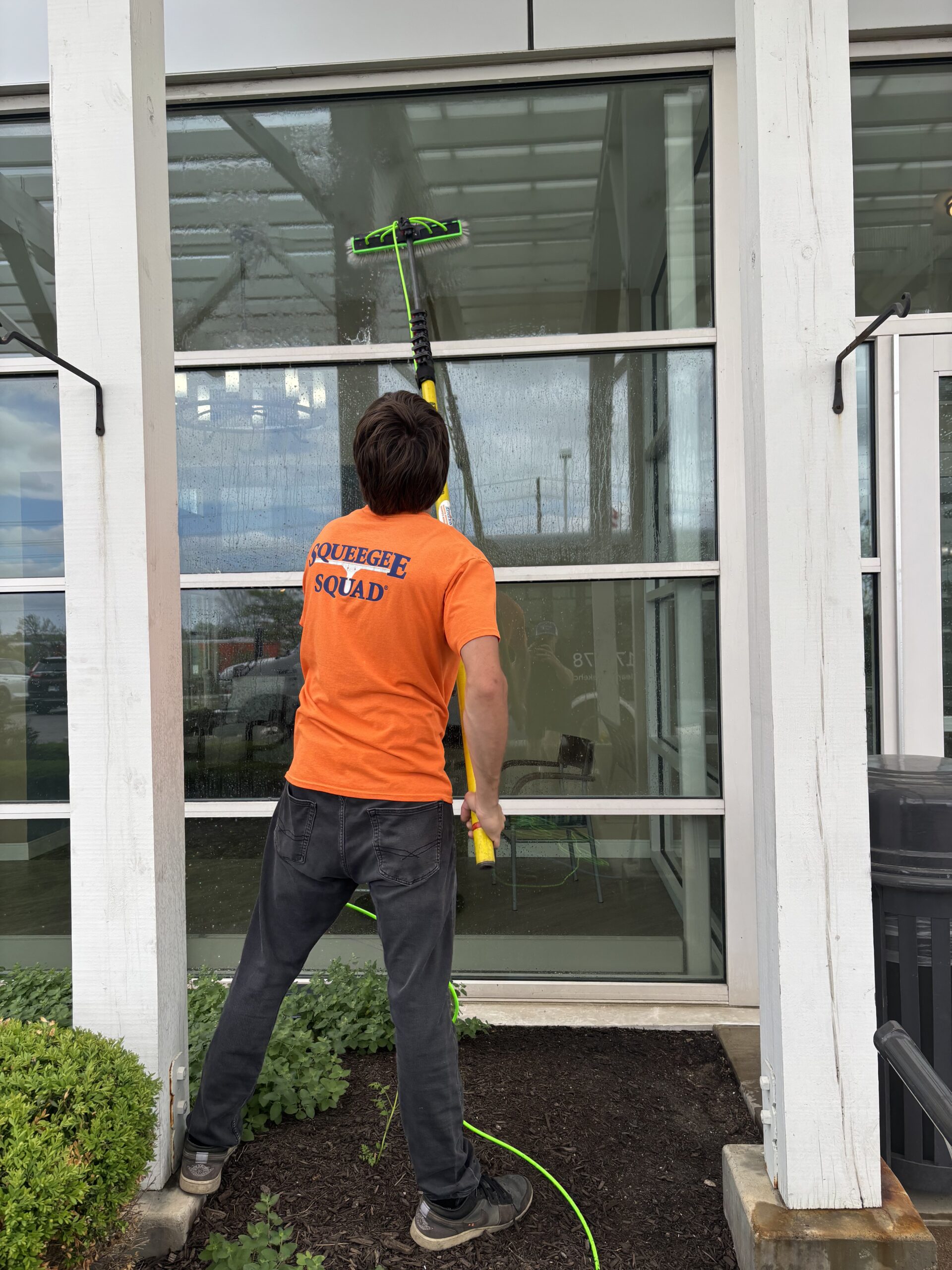 window cleaner